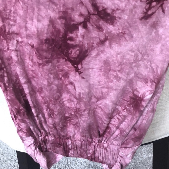 Tie dye burgundy belly shirt NWT - Picture 4 of 4